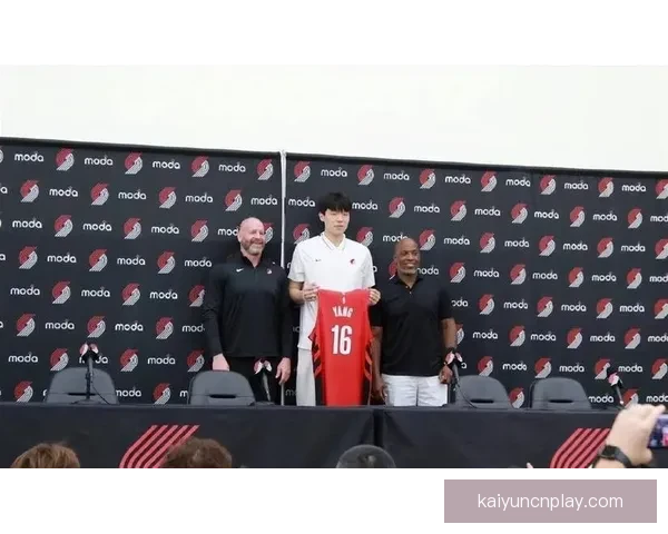 拓媒：开拓者10万美元罚款仅为象征性惩罚显露选杨瀚森意图